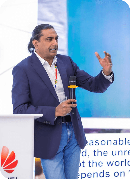 Dr Rubin Pillay